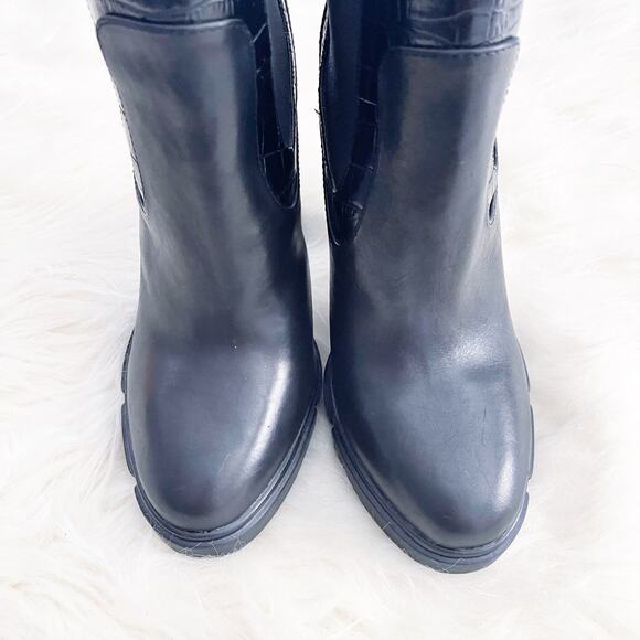 Gianni Bini Black Leather Lug Sole Platform Booties - Picture 3 of 8